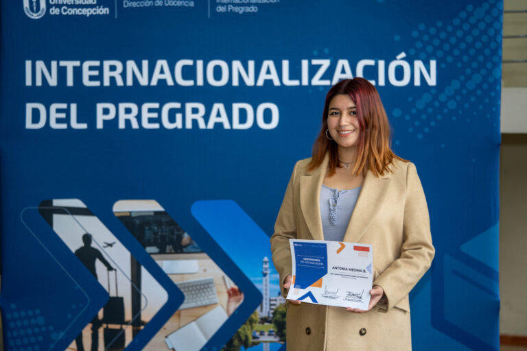 Movilidad internacional: alumna de la Facultad de Ciencias Sociales se adjudicó una beca para cursar estudios en el extranjero
